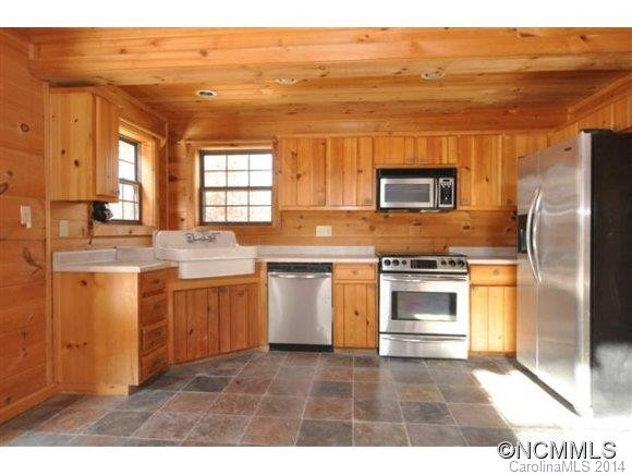 523 Collinsville Road - Photo 11