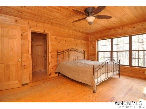 523 Collinsville Road - Photo 15