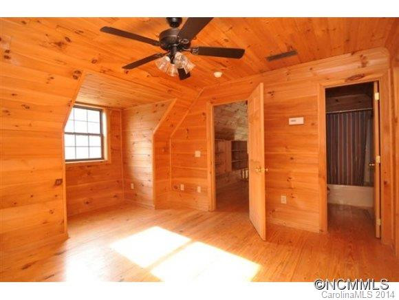 523 Collinsville Road - Photo 19