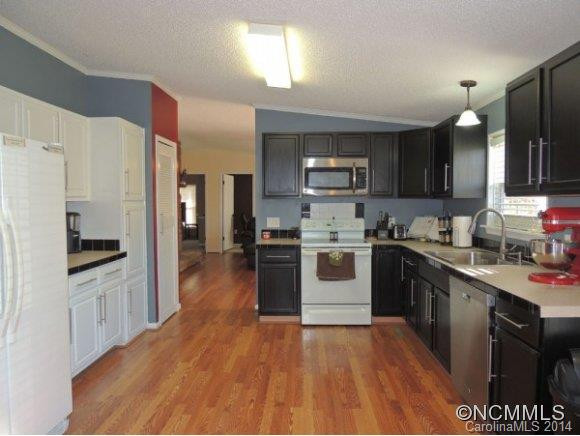55 FOUNDERS WAY - Photo 5