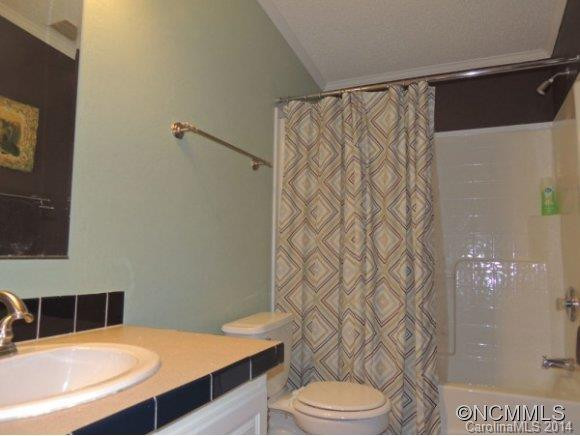 55 FOUNDERS WAY - Photo 6
