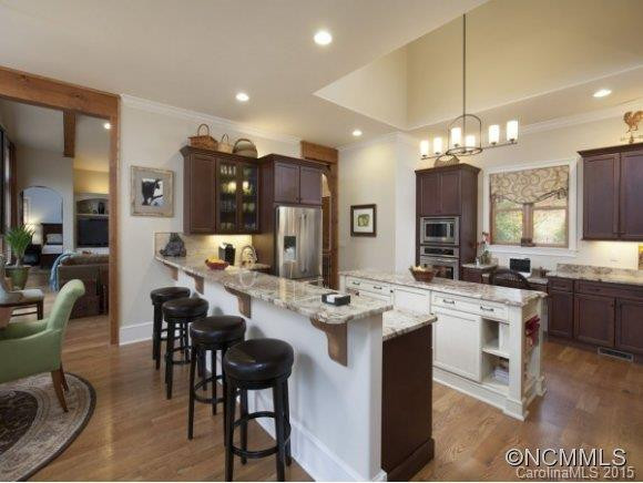 214 Amblewood Trail - Photo 4