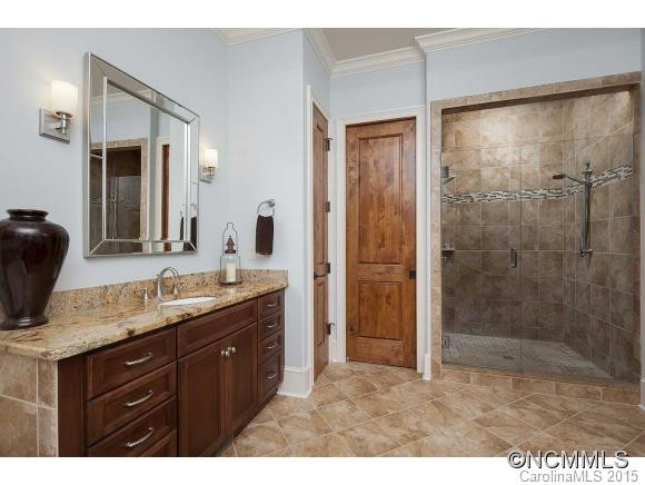 214 Amblewood Trail - Photo 8