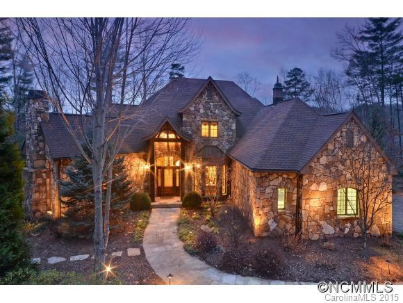 407 Coopers Hawk Dr.