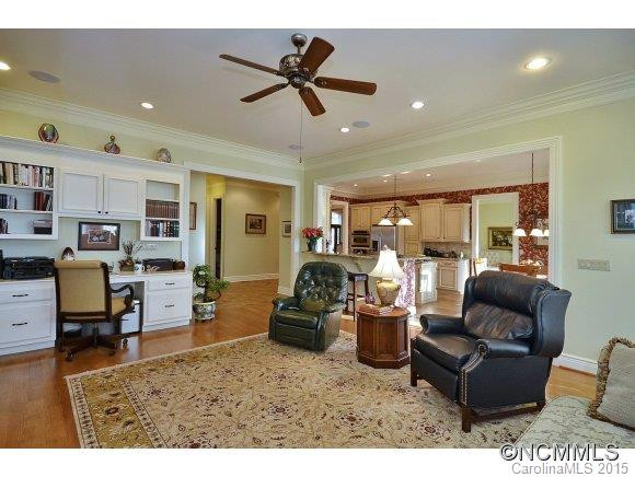 407 Coopers Hawk Dr. - Photo 10