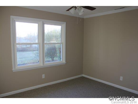 114 Pilgrim Drive - Photo 5