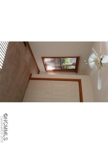 435 Farley Street - Photo 8