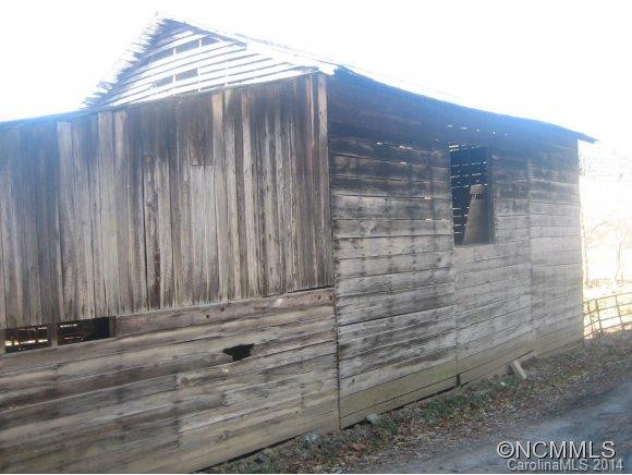 1054 Old Leicester Highway - Photo 16