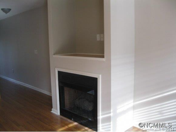 106 Creekside Drive - Photo 4