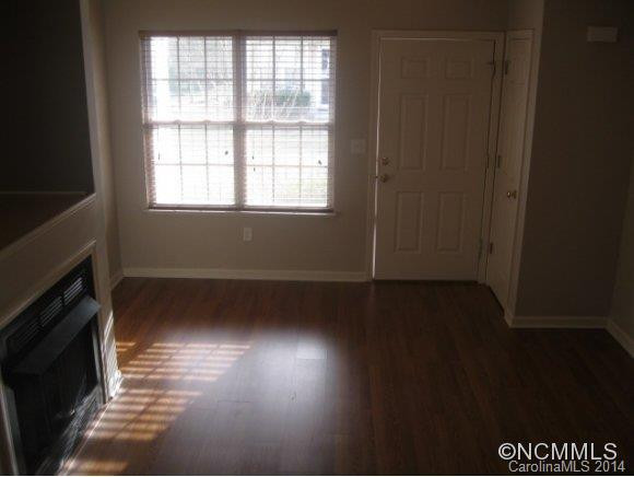106 Creekside Drive - Photo 5