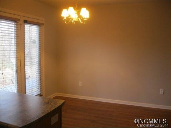 106 Creekside Drive - Photo 6