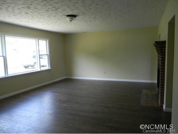 31 VALLEY VIEW CIRCLE DRIVE - Photo 7
