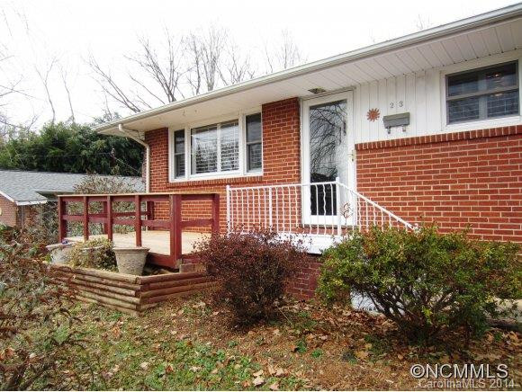 23 Lane Avenue - Photo 2