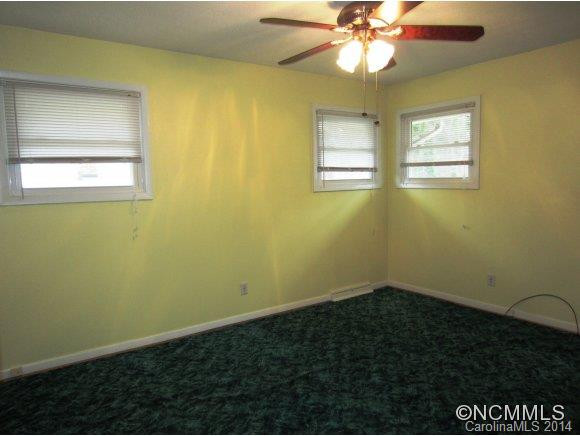 23 Lane Avenue - Photo 15