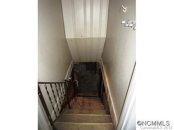 23 Lane Avenue - Photo 16