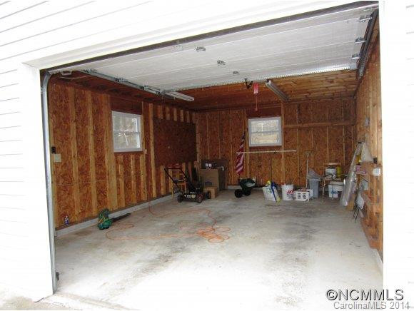 23 Lane Avenue - Photo 22
