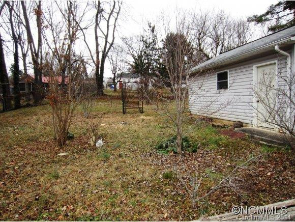 23 Lane Avenue - Photo 23