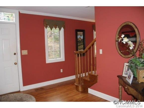 18 Hillcrest Dr - Photo 7