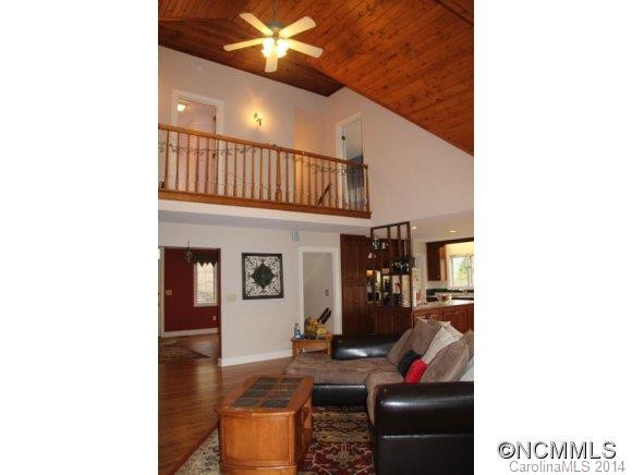18 Hillcrest Dr - Photo 10