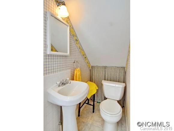 166 Park Avenue - Photo 13
