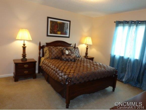 103 Market St - Photo 8