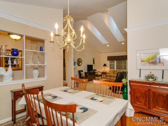 1046 Saddlebrook Dr. - Photo 12