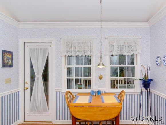 1046 Saddlebrook Dr. - Photo 16