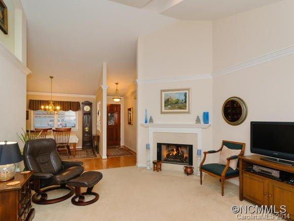 1046 Saddlebrook Dr. - Photo 7