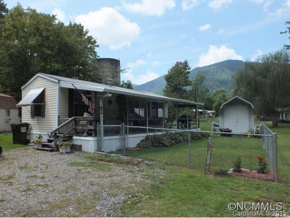 78 PARK PLACE - Photo 2