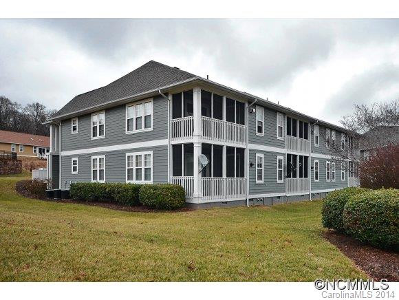2705 Sagamore Lane - Photo 2