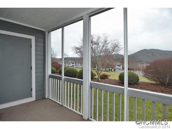 2705 Sagamore Lane - Photo 4