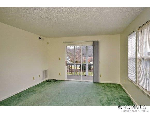 2705 Sagamore Lane - Photo 6