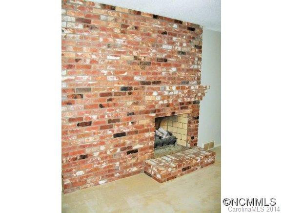 24 Sedgefield - Photo 2