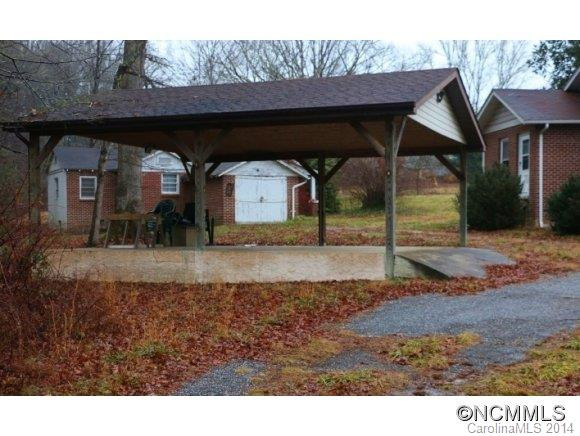 1098 Old US Highway 64 - Photo 2