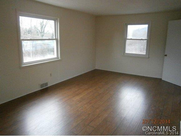 26 Glenn Street - Photo 6