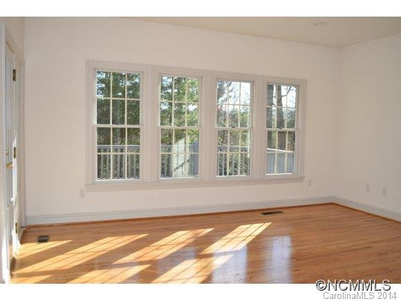2 Thornapple - Photo 17