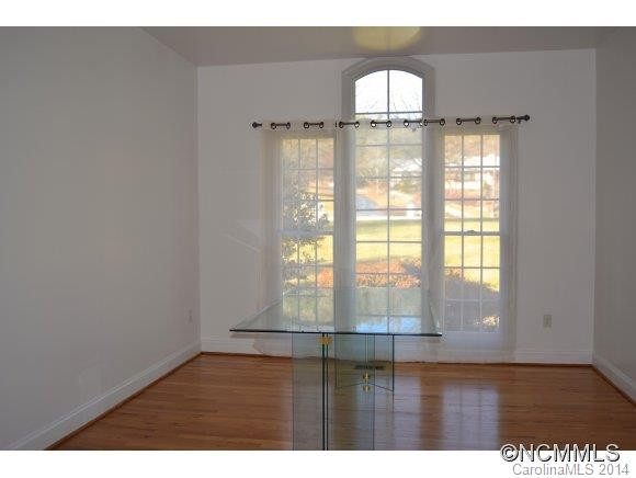 2 Thornapple - Photo 10