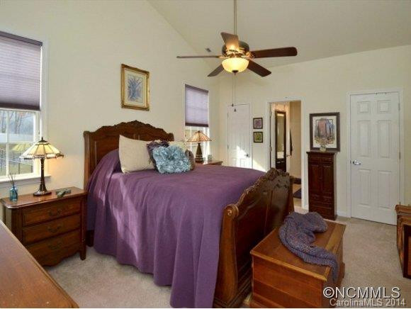 7 WOODTHORN ROAD - Photo 13