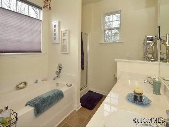 7 WOODTHORN ROAD - Photo 14