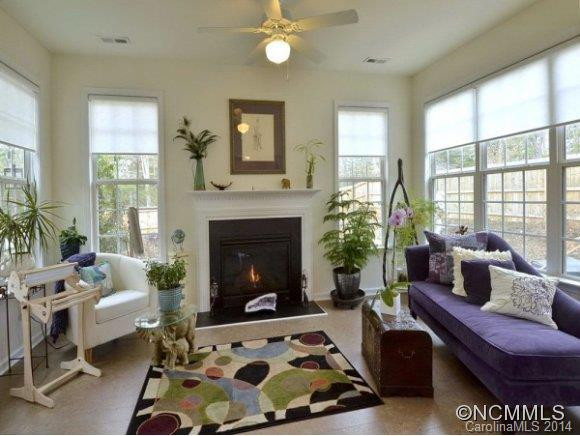7 WOODTHORN ROAD - Photo 5