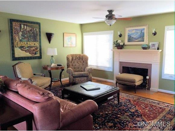 235 Aurora Lane - Photo 3
