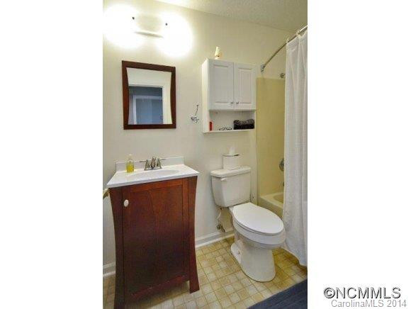 632 Goldview Drive - Photo 11