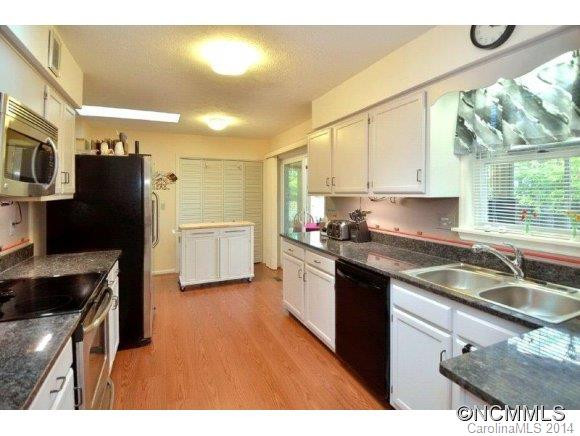 632 Goldview Drive - Photo 5