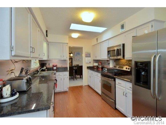 632 Goldview Drive - Photo 6