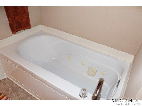 285 Hilltop View Drive - Photo 15