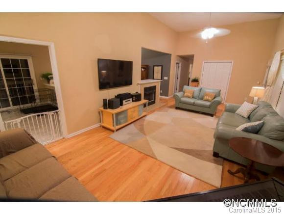 285 Hilltop View Drive - Photo 5