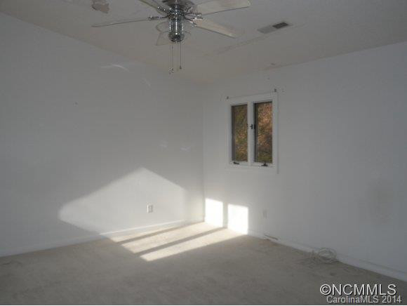 342 Sondley Drive E - Photo 7