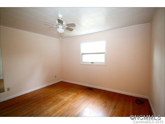 55 SAWYER STREET - Photo 10
