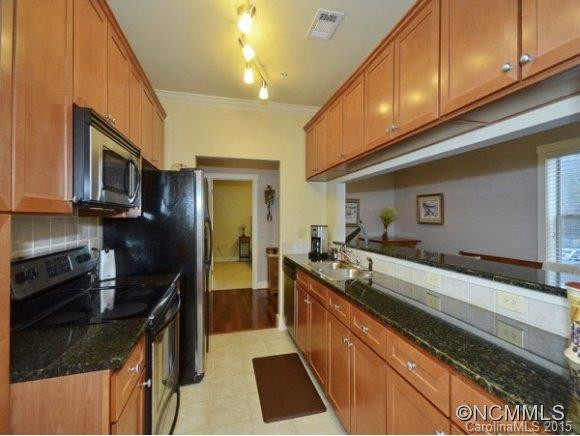 9 KENILWORTH KNOLL #227 - Photo 4