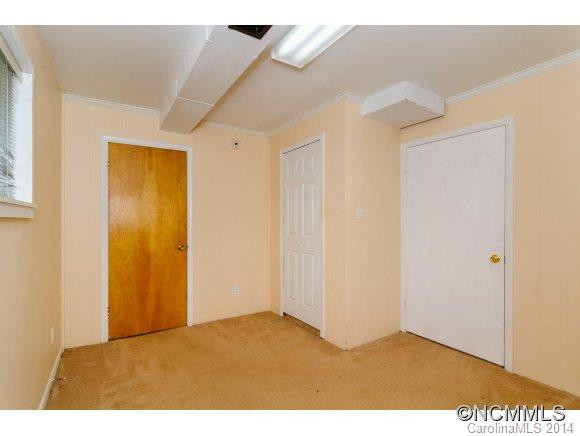 19 North Oak Forest Drive - Photo 18